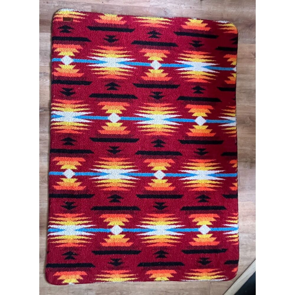 PENDLETON Aztec South Western Fleece Blanket 70 x 49